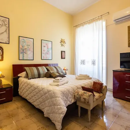 Apartment Hola Cathedral House