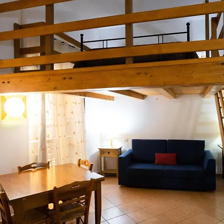 Apartment Hola Cathedral House