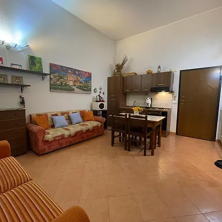 Hola Cathedral House Apartment