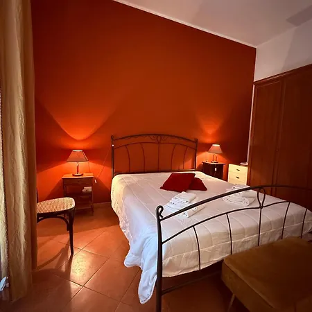 Hola Cathedral House Palermo
