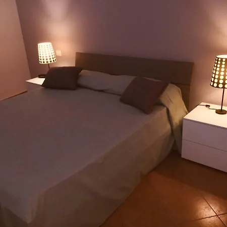 Hola Cathedral House Apartment